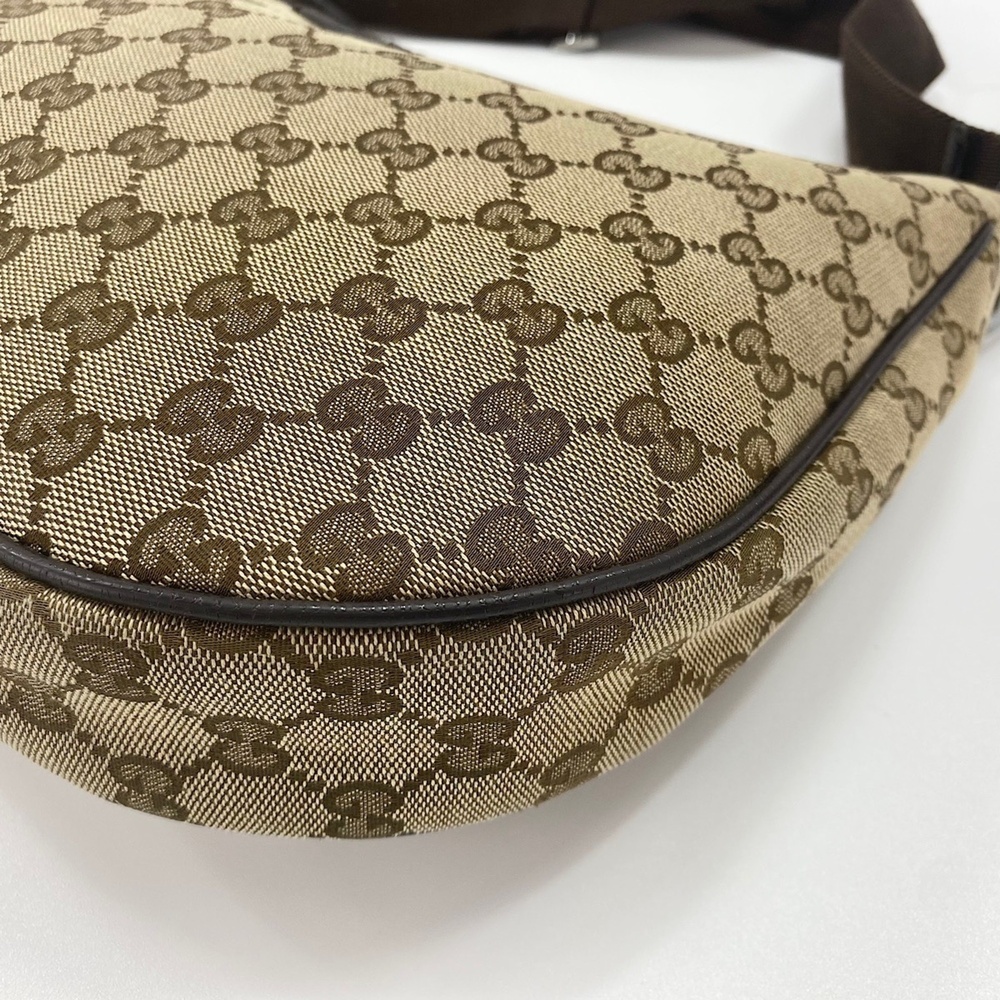 GUCCI Authentic Cream Shoulder Bag - Picture 9 of 13